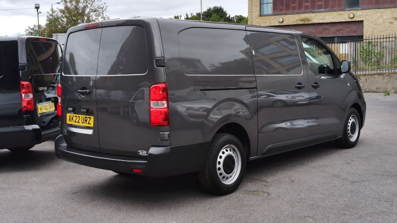 PEUGEOT EXPERT 1400 PROFESSIONAL PREMIUM 2.0 B-HDI 145PS L2 LWB IN GREY.AIR CONDITIONING,SECURITY LOCKS AND MORE - 2908 - 4