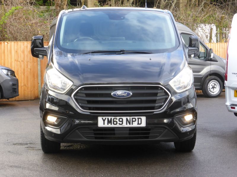 FORD TRANSIT CUSTOM 280 LIMITED ECOBLUE L1 SWB IN BLACK WITH AIR CONDITIONING,PARKING SENSORS AND MORE - 2622 - 22