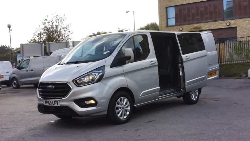 FORD TRANSIT CUSTOM 320 LIMITED L1 SWB 6 SEATER DOUBLE CAB COMBI CREW VAN WITH AIR CONDITIONING,PARKING SENSORS,ALLOYS,HEATED SEATS AND MORE *** DEPOSIT TAKEN *** - 2914 - 2