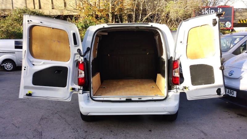 PEUGEOT PARTNER 1000 ASPHALT PREMIUM L1 SWB,SAT NAV,ALLOYS,AIR CONDITIONING,PARK ASSIST CAMERA AND MORE - 2949 - 11