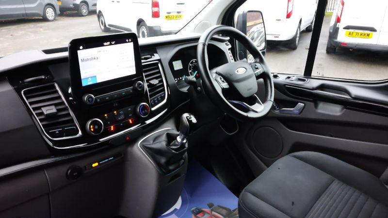 FORD TRANSIT CUSTOM 300 LIMITED ECOBLUE L1 SWB IN GREY WITH 49.000 MILES,AIR CONDITIONING,PARK ASSIST CAMERA,PARKING SENSORS,ALLOYS AND MORE *** SOLD *** - 2944 - 12