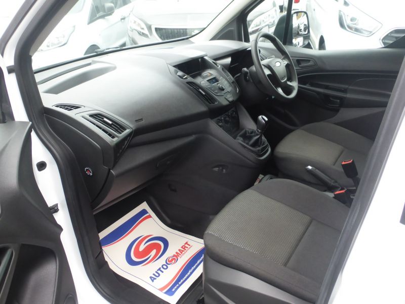 FORD TRANSIT CONNECT 240 L2 LWB WITH ONLY 65.000 MILES,AIR CONDITIONING,PARKING SENSORS,SECURITY LOCKS AND MORE - 2888 - 7