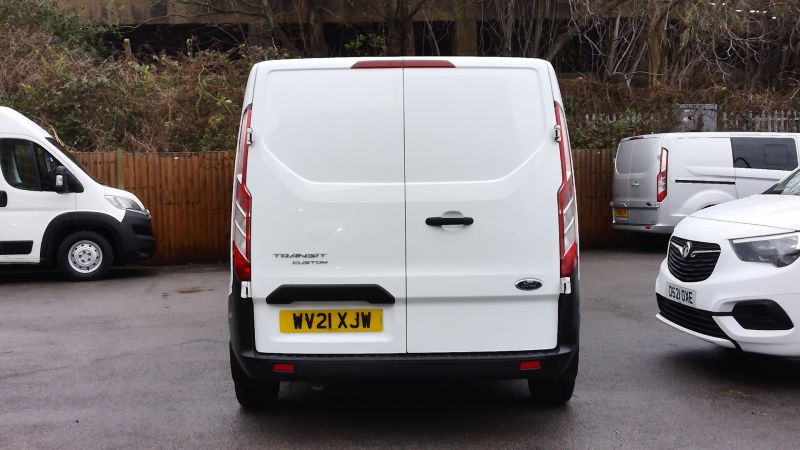 FORD TRANSIT CUSTOM 300 LEADER ECOBLUE L1 SWB WITH AIR CONDITIONING,PARKING SENSORS,DAB RADIO,6 SPEED AND MORE - 2958 - 7