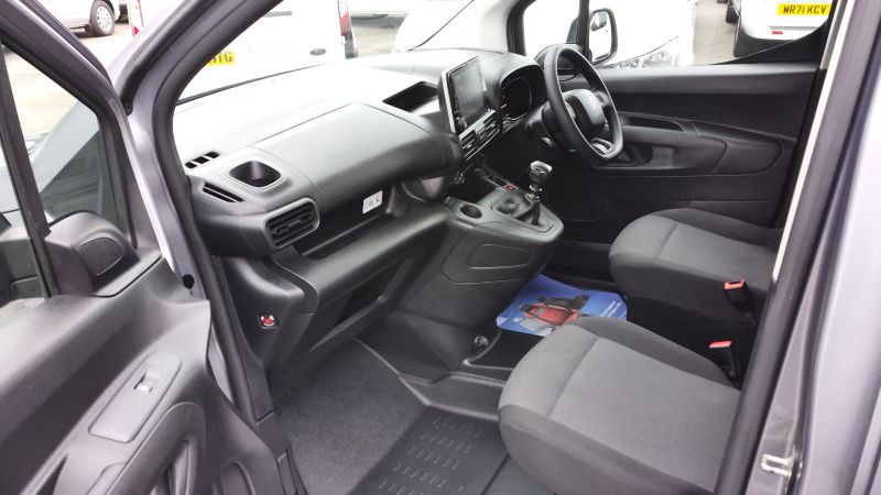 CITROEN BERLINGO 850 ENTERPRISE PRO LWB 5 SEATER DOUBLE CAB COMBI VAN,ONLY 40.000 MILES,SAT NAV,REAR CAMERA,AIR CONDITIONING,PARKING SENSORS AND MORE - 2935 - 15
