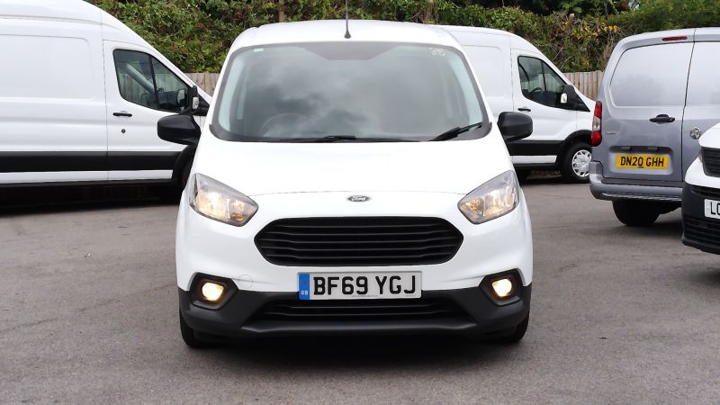 FORD TRANSIT COURIER TREND 1.5 TDCI ONLY 53.000 MILES,AIR CONDITIONING,PARK ASSIST CAMERA,PARKING SENSORS AND MORE - 2890 - 2