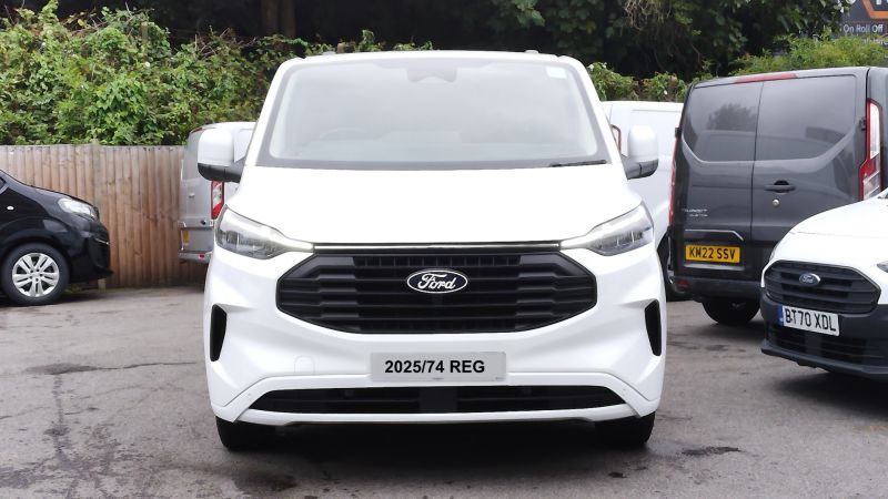 FORD TRANSIT CUSTOM 280 LIMITED L1 SWB ECOBLUE ONLY 6.000 MILES,AIR CONDITIONING,HEATED SEATS,REAR CAMERA AND MORE - 2964 - 3
