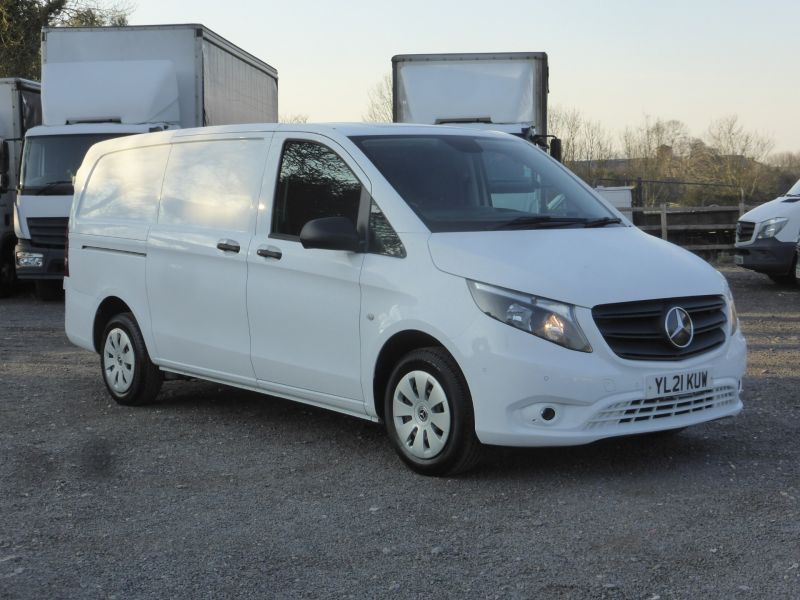 Used MERCEDES VITO in Surbiton, Surrey for sale