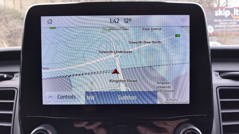 FORD TRANSIT CUSTOM 280 TREND L1 SWB IN SILVER WITH SAT NAV,AIR CONDITIONING,PARKING SENSORS AND MORE - 2985 - 15