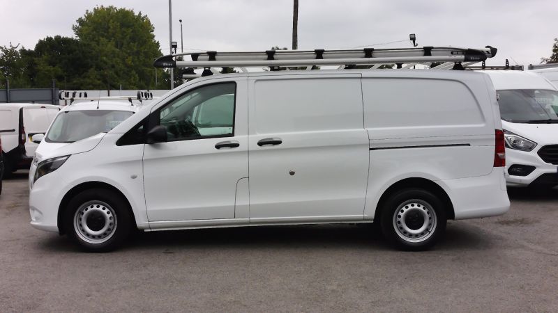 MERCEDES VITO 114 PROGRESSIVE LWB 9G TRONIC AUTOMATIC ONLY 56.000 MILES,SAT NAV,AIR CONDITIONING,CLIMATE CONTROL,REAR CAMERA AND MORE   - 2906 - 10