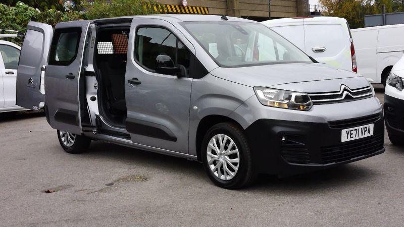 CITROEN BERLINGO 850 ENTERPRISE PRO LWB 5 SEATER DOUBLE CAB COMBI VAN,ONLY 40.000 MILES,SAT NAV,REAR CAMERA,AIR CONDITIONING,PARKING SENSORS AND MORE - 2935 - 3