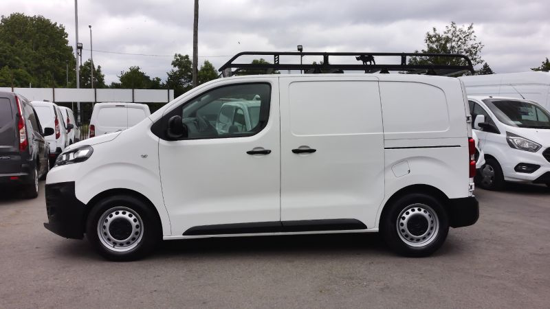 CITROEN DISPATCH XS 1000 ENTERPRISE BLUEHDI WITH ONLY 49.000 MILES,AIR CONDITIONING,PARKING SENSORS,DAB RADIO,6 SPEED AND MORE - 2878 - 10