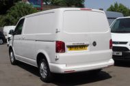 VOLKSWAGEN TRANSPORTER T28 HIGHLINE 2.0TDI 110 SWB IN WHITE WITH ONLY 18.000 MILES,AIR CONDITIONING,PARKING SENSORS,BLUETOOTH AND MORE - 2106 - 5