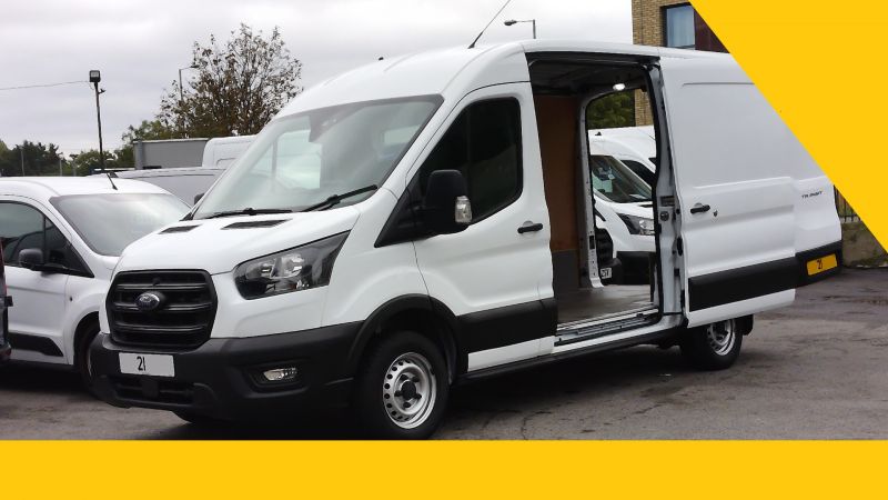 FORD TRANSIT 310 LEADER ECOBLUE L2H2 MWB MEDIUM ROOF WITH ONLY 57.000 MILES,SAT NAV,AIR CONDITIONING,HEATED SEATS AND MORE - 2963 - 3
