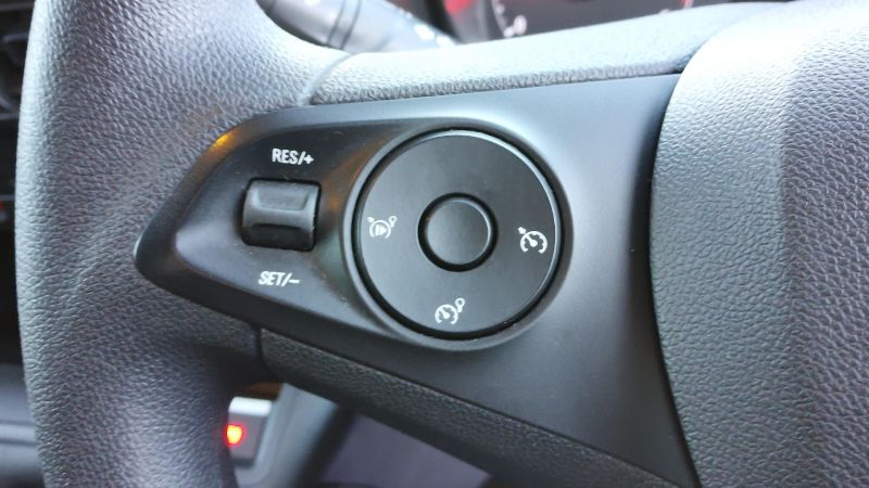 VAUXHALL COMBO 2300 SPORTIVE L1 SWB IN BLACK WITH AIR CONDITIONING,PARKING SENSORS,6 SPEED,3 SEATS AND MORE - 2974 - 16