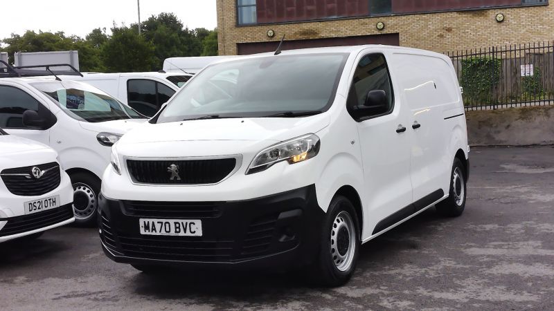 PEUGEOT EXPERT 1000 PROFESSIONAL BLUEHDI WITH AIR CONDITIONING,PARKING SENSORS,SECURITY LOCKS  AND MORE  *** SOLD *** - 2900 - 17