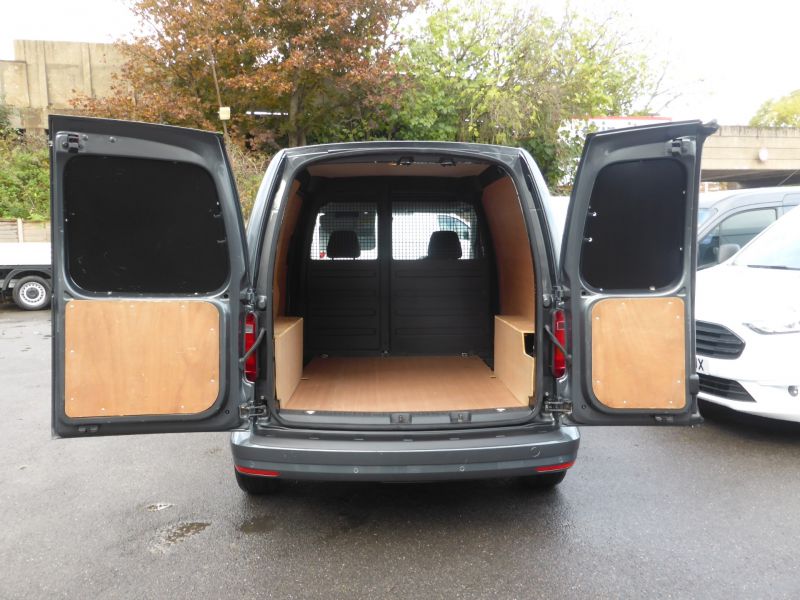 VOLKSWAGEN CADDY C20 TDI TRENDLINE SWB IN GREY WITH AIR CONDITIONING,PARKING SENSORS,DAB RADIO AND MORE - 2533 - 7