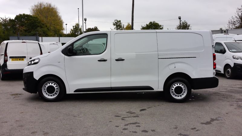 CITROEN DISPATCH XL 1400 ENTERPRISE PRO 2.0 BLUEHDI 145PS IN WHITE WITH AIR CONDITIONING,CRUISE CONTROL,6 SPEED AND MORE - 2932 - 10