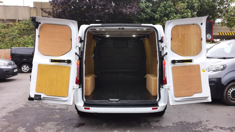 FORD TRANSIT CUSTOM 300 LIMITED ECOBLUE L2 LWB AUTOMATIC WITH AIR CONDITIONING,PARKING SENSORS,HEATED SEATS AND MORE - 2918 - 7