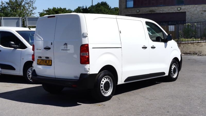 PEUGEOT EXPERT 2.0 PROFESSIONAL 1400 WITH AIR CONDITIONING,PARKING SENSORS AND MORE - 2889 - 7