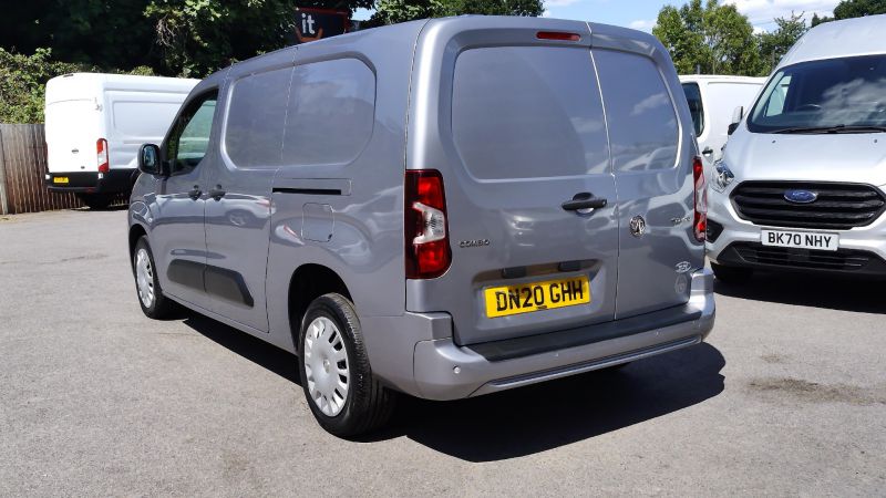 VAUXHALL COMBO 2300 SPORTIVE L2 LWB IN GREY/SILVER WITH ONLY 54.000 MILES,AIR CONDITIONING,PARKING SENSORS AND MORE - 2884 - 7