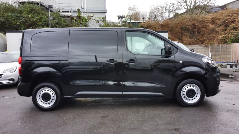CITROEN DISPATCH 1400 ENTERPRISE PRO 2.0 B-HDI 145PS IN BLACK ONLY 45.000 MILES,AIR CONDITIONING,PARKING SENSORS AND MORE - 2953 - 10