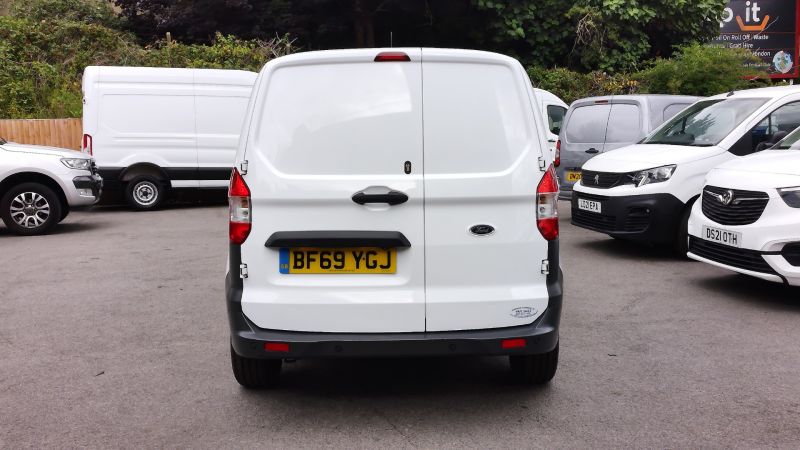 FORD TRANSIT COURIER TREND 1.5 TDCI ONLY 53.000 MILES,AIR CONDITIONING,PARK ASSIST CAMERA,PARKING SENSORS AND MORE - 2890 - 7