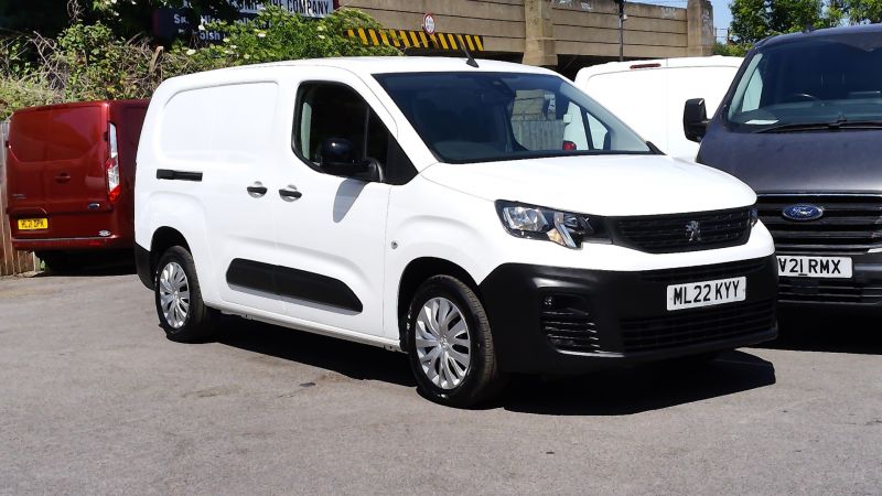 PEUGEOT PARTNER 850 PROFESSIONAL PREMIUM LWB 5 SEATER DOUBLE CAB COMBI VAN,ONLY 52.000 MILES,AIR CONDITIONING AND MORE - 2858 - 28