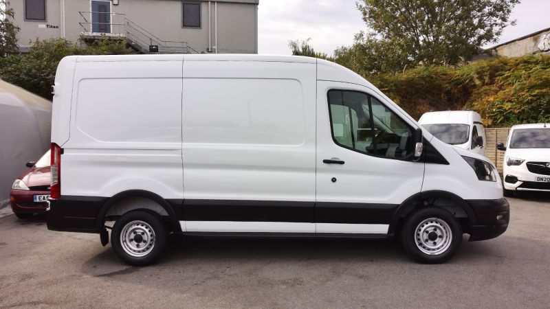 FORD TRANSIT 310 LEADER ECOBLUE L2H2 MWB MEDIUM ROOF WITH SAT NAV,AIR CONDITIONING,HEATED SEATS AND MORE *** SOLD *** - 2920 - 6