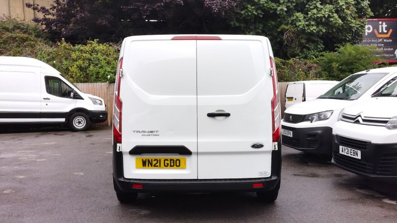 FORD TRANSIT CUSTOM 300 LEADER ECOBLUE L1 SWB WITH AIR CONDITIONING,PARKING SENSORS,BLUETOOTH,6 SPEED AND MORE - 2897 - 10