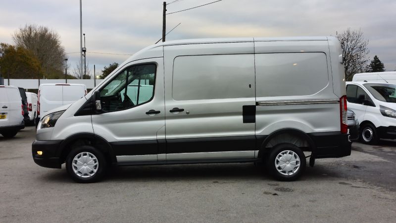 FORD TRANSIT 310 TREND LEADER L2 H2 MWB MEDIUM ROOF IN SILVER WITH AIR CONDITIONING,PARKING SENSORS AND MORE - 2950 - 7