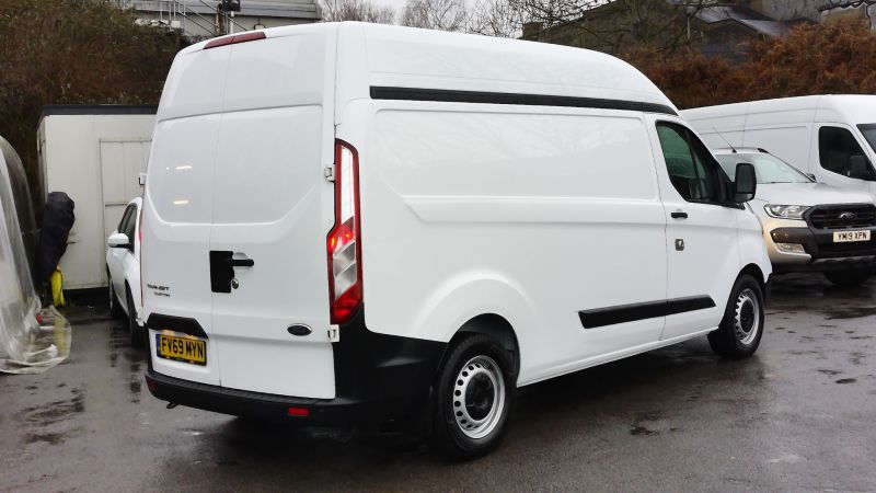FORD TRANSIT CUSTOM 320 LEADER L2H2 LWB HIGH ROOF ONLY 63.000 MILES,AIR CONDITIONING,PARKING SENSORS AND MORE - 2965 - 6